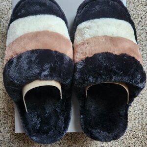 Vionic Women's Cosmina Black Multi Shearling Slippers (Size 9)
